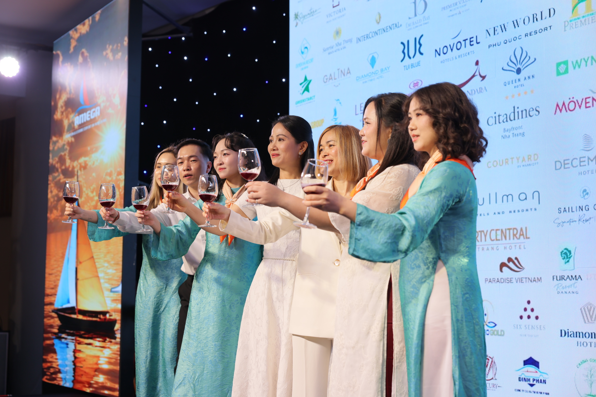 AMEGA KỶ NIỆM 18 NĂM THÀNH LẬP – KHẲNG ĐỊNH VỊ THẾ HÀNG ĐẦU TRONG THỊ TRƯỜNG KHÁCH NGA, S.N.G TẠI VIỆT NAM