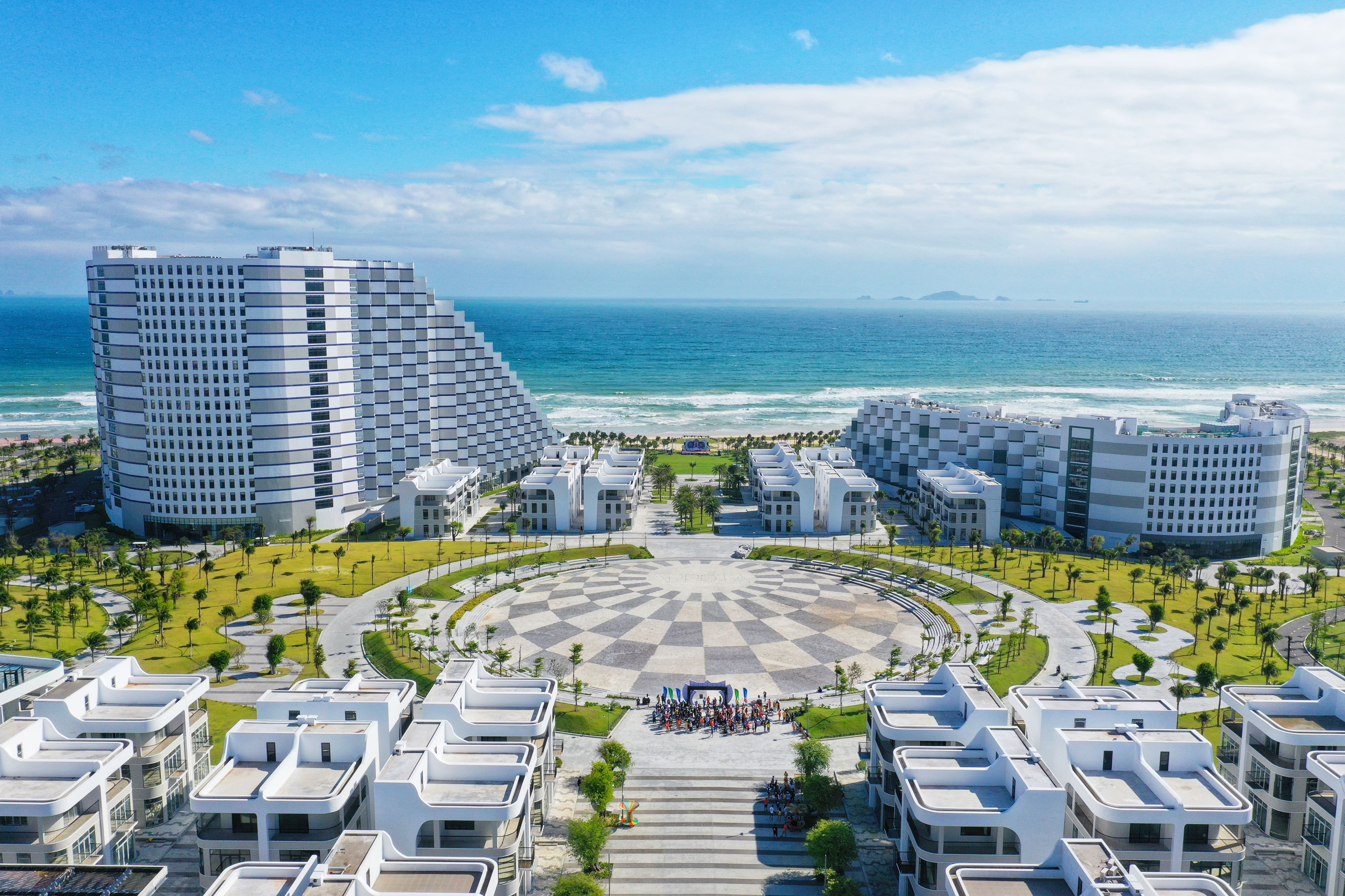 Có gì ở The Empyrean Cam Ranh sau khi lọt Top 10 MICE 2026?