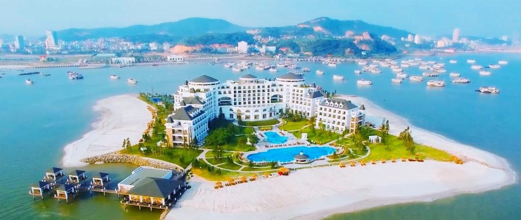 Vinpearl Resort & Spa Ha Long