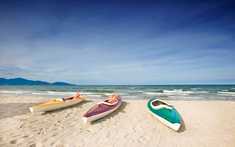 Sandy Beach Da Nang Resort