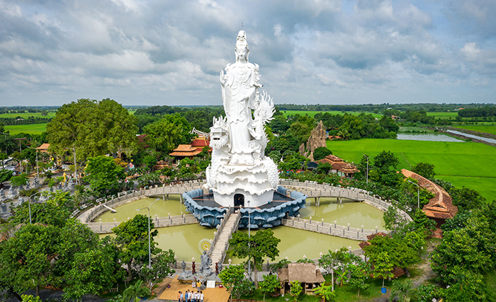 Tour  Du Lịch Tây Ninh 1N: Núi Bà Đen - Chùa Gò Kén Hấp Dẫn, Giá Rẻ