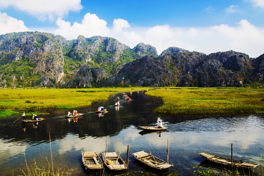 Tour Du Lịch Ninh Bình 1N: Tam Chúc - Đầm Vân Long