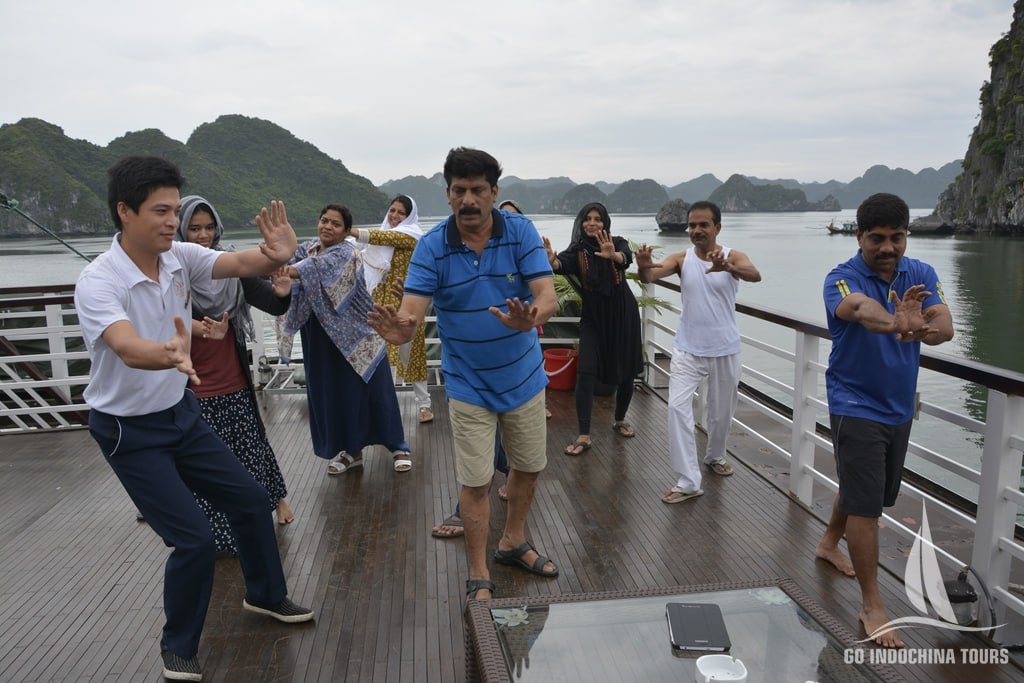 Indian tourists have fun dancing on Ha Long cruise ship