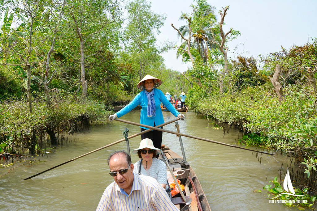 Go boating along the river to see stilt houses, fruit plantations and fishing villages.